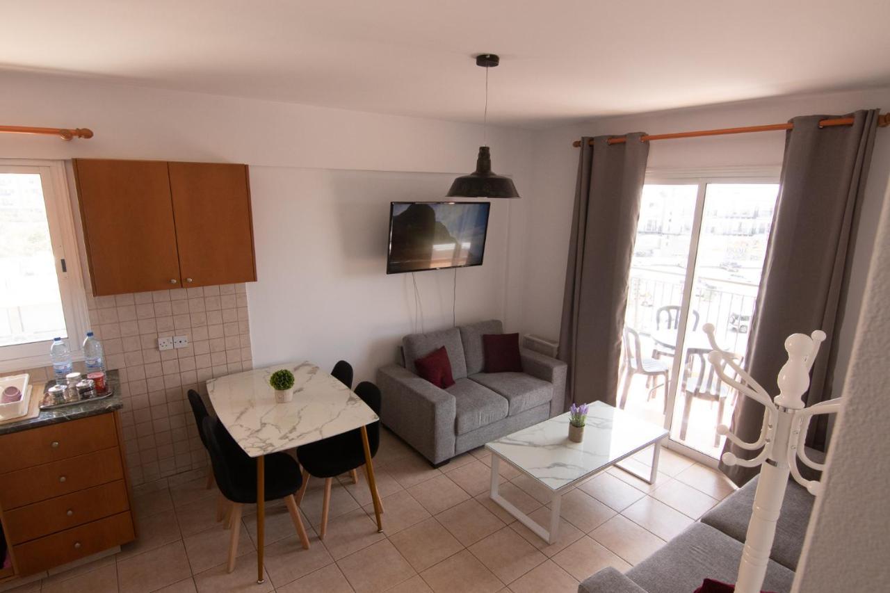 Amelia Two Bedroom Apartment - 202 Paphos Exterior foto